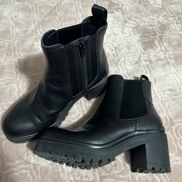 Jeffrey Campbell - Escob Platform Chelsea Boot 🥰 Size 10 - Picture 7 of 10